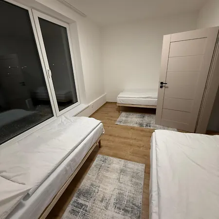 Rezidencia Pri Kastieli 4 * Sokolany